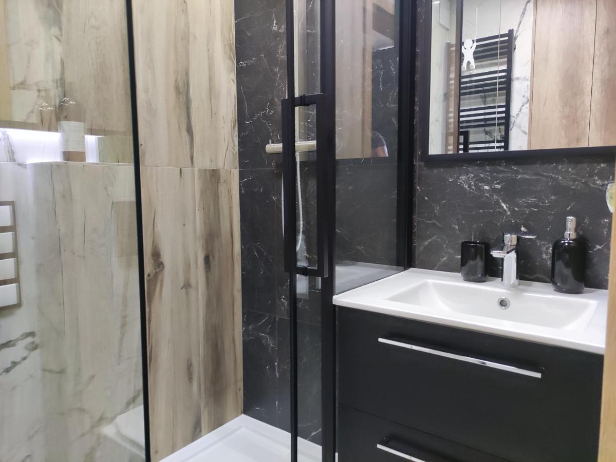 Апартаменти Apartament Harmata Jagiellonska 42 New 2023 Варшава Екстер'єр фото
